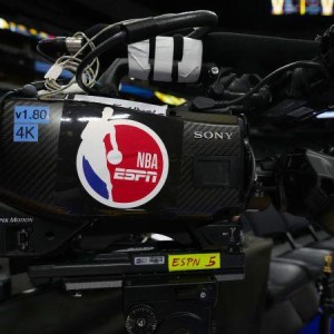 kaiyun-雷霆伤兵满营仍拿68胜，联盟第一这赛季玩砸了？