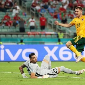 威尔士二人转梦回2016 拉姆塞不愧最佳男配